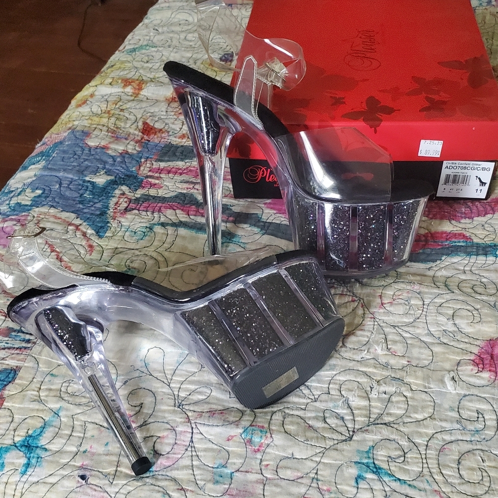 Pleaser Adore 708 Size 11